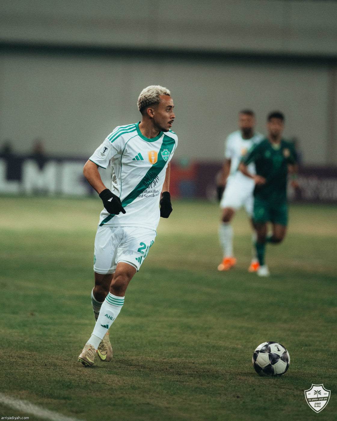 الأهلي.. انتصار وعبور