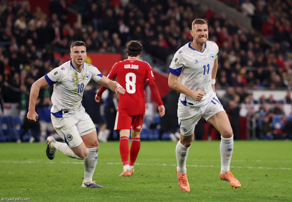 بـ 77 عاما.. ليفاندوفسكي ودجيكو على خطى رونالدو