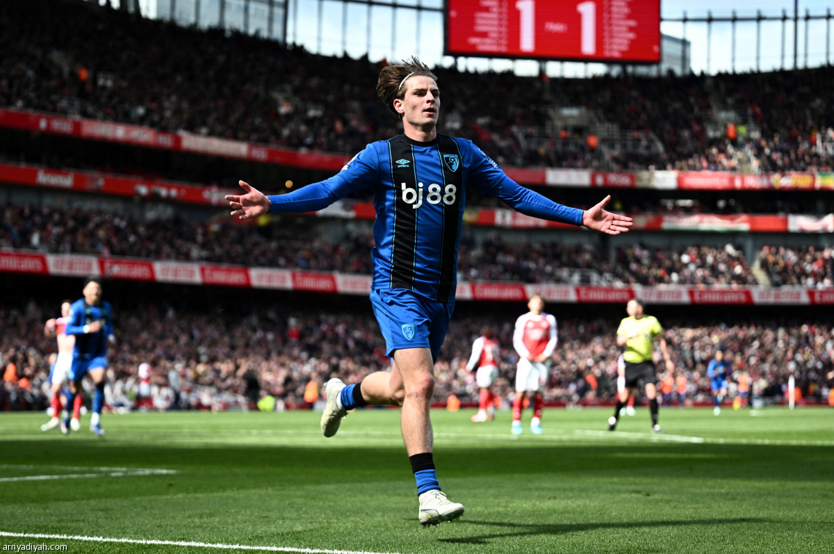 مفاجأة بورنموث