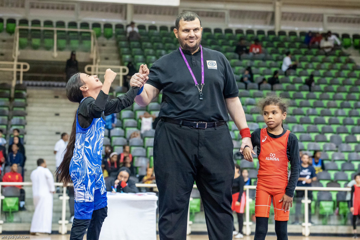 انطلاق المصارعة