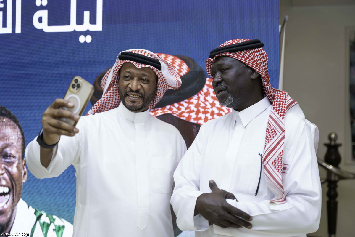 أصدقاء الأنيق