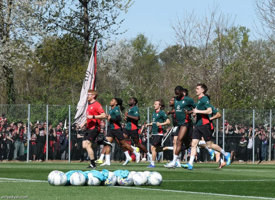 أليجري: «الأتزوري» خارج تفكيري.. وهدفي دوري الأبطال