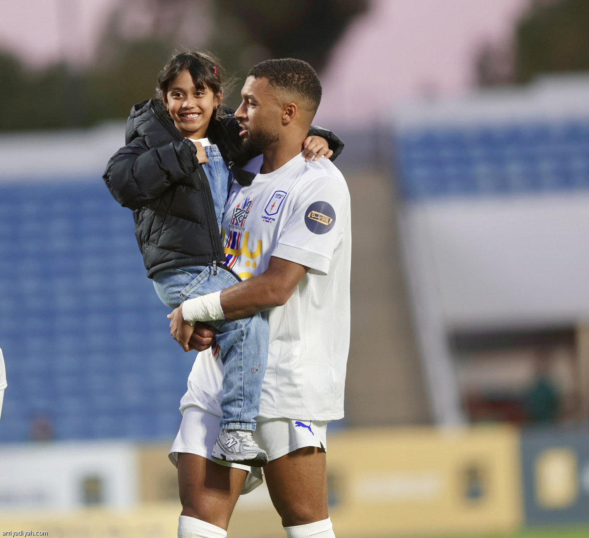 خطوات واثقة