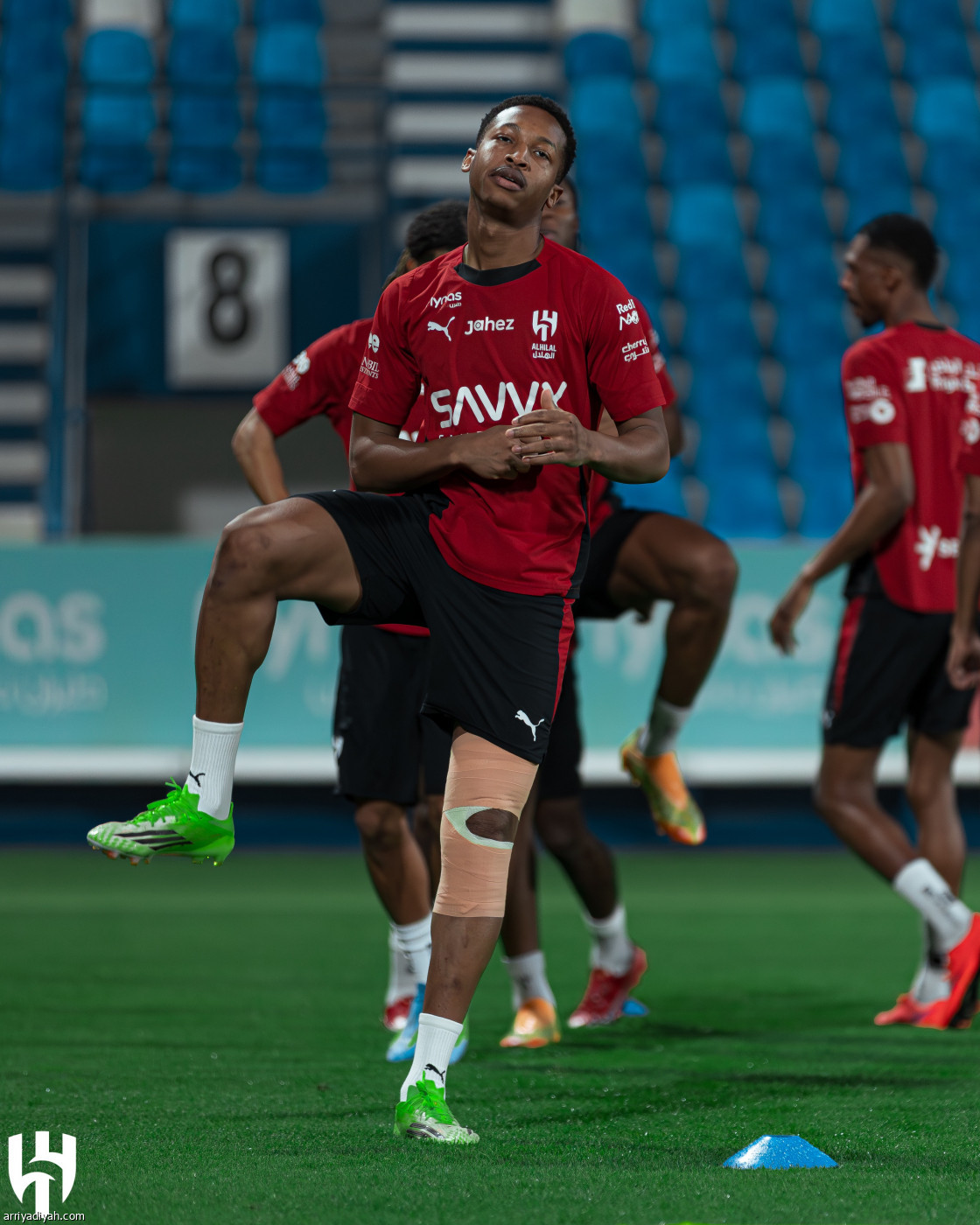 الرئيس يتابع