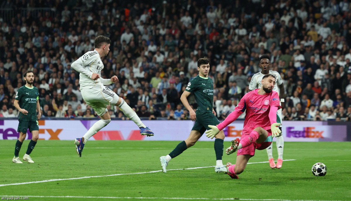 الريال يقترب