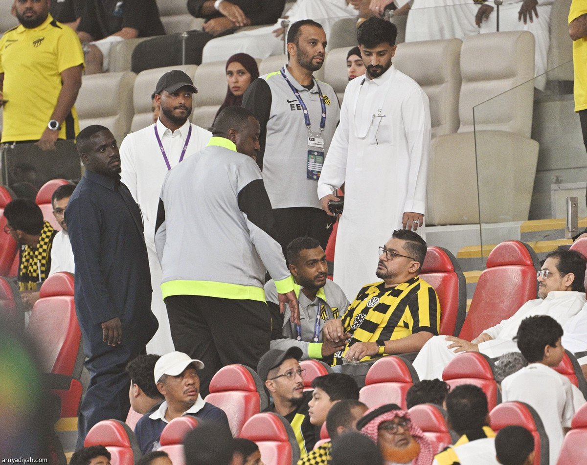 مشادة.. ثم صلح