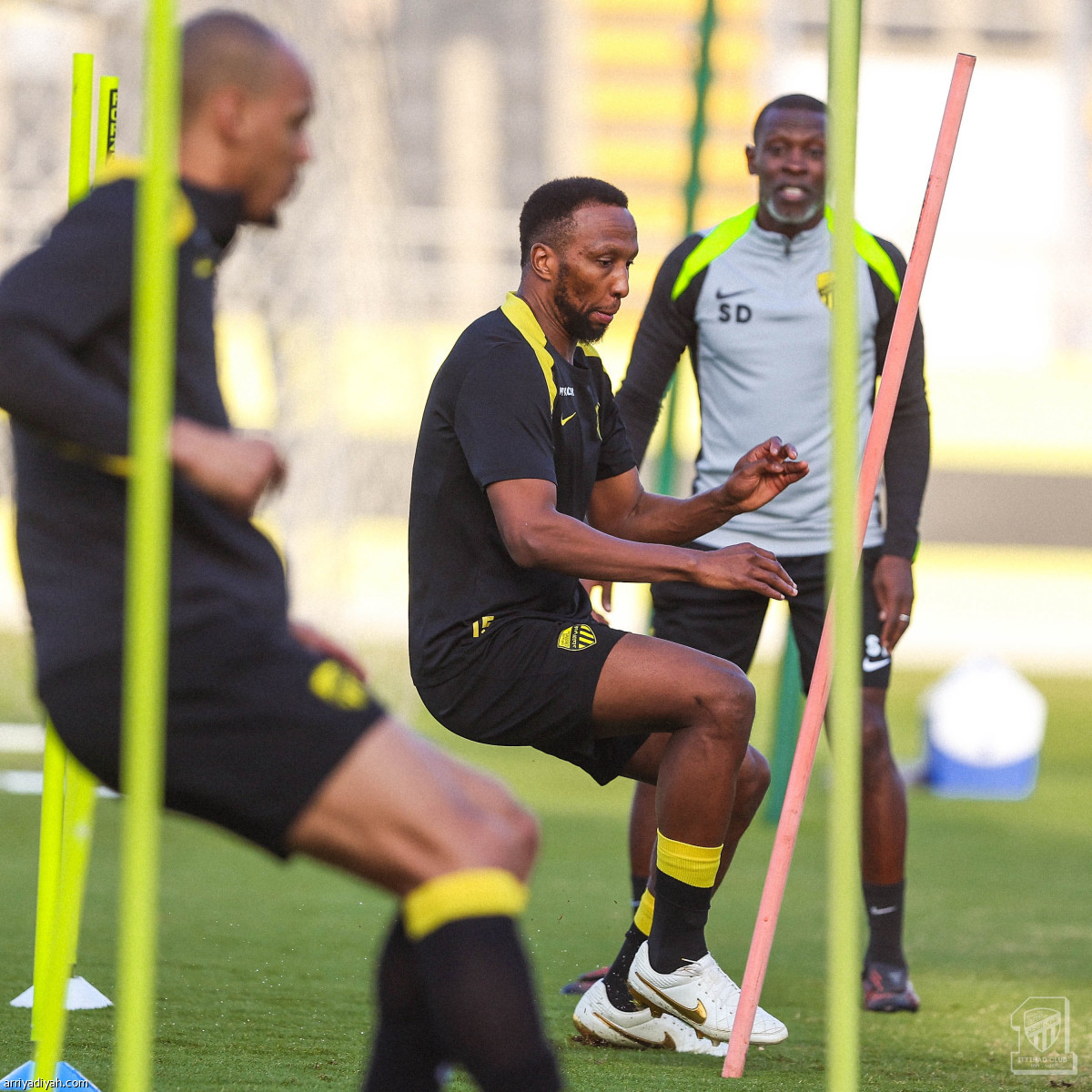 الاتحاد ينهي الإعداد