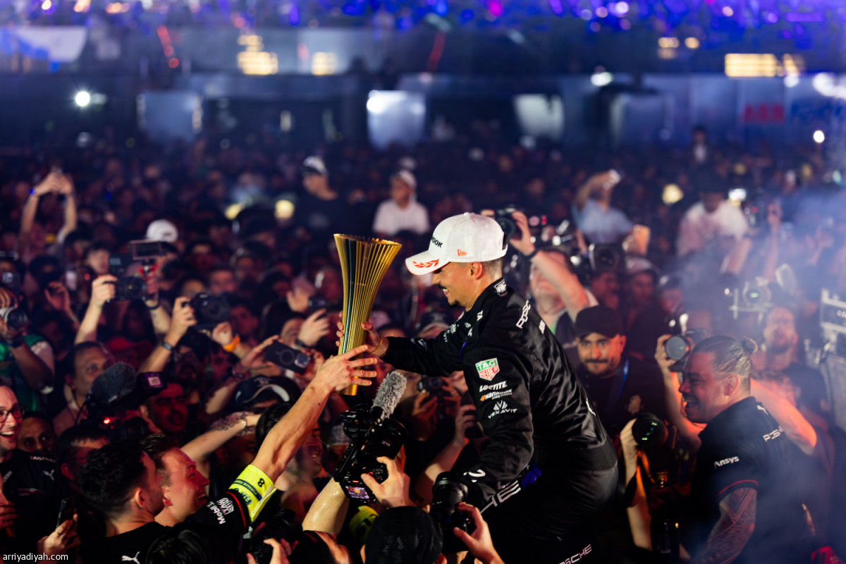 بطل الجولة 4